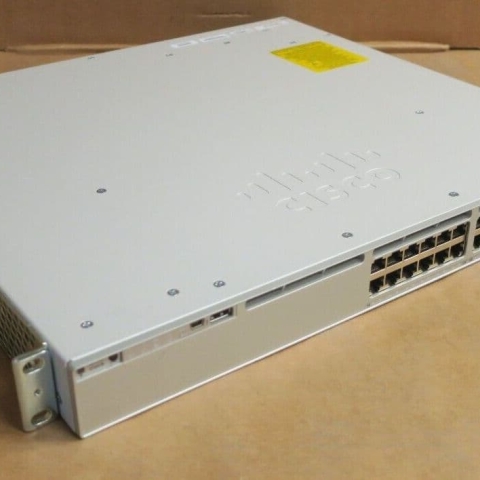 Cisco Catalyst 9300 24x UPOE switch + Network Module with 8SFP Slots [Ex-Uk]